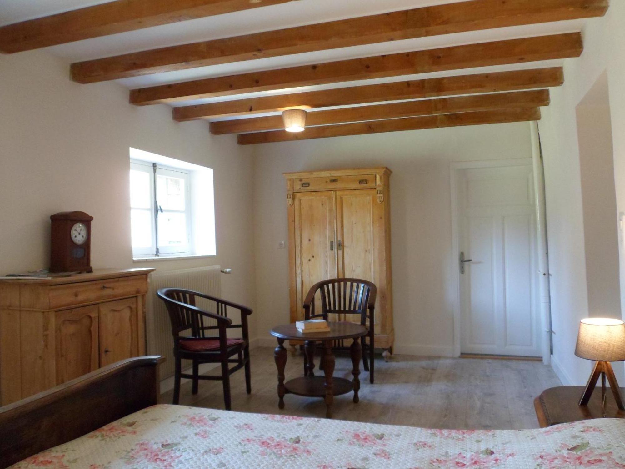 Bed and Breakfast Le Pont Du Roy Besse-et-Saint-Anastaise Habitación foto